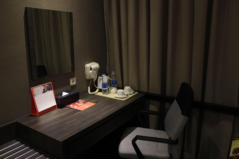 Swiss-Belinn Медан Екстериор снимка