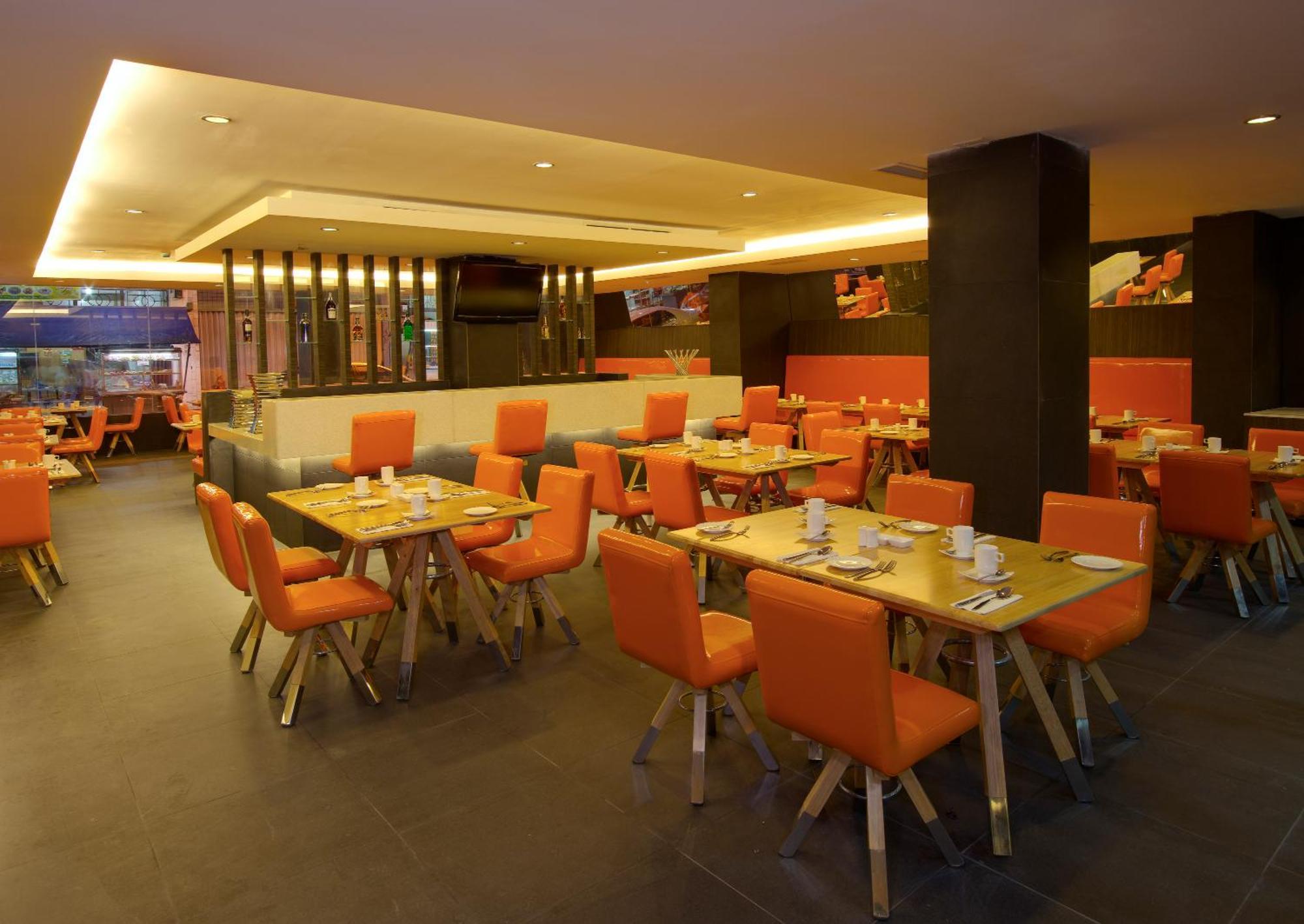 Swiss-Belinn Медан Ресторант снимка